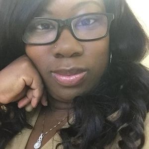 Meet your Posher, Natasha